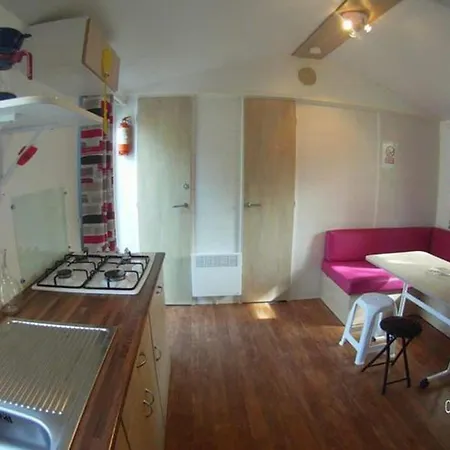 캠프장 Mobil-home 2 Avec Terrasse - Api-1-52-456 *