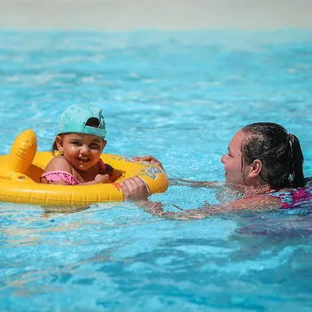 Mobil-home 2 Avec Terrasse - Api-1-52-456 *