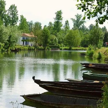 Mobil-home 2 Avec Terrasse - Api-1-52-456 Les Achards (Vendee)