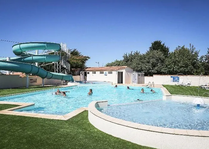 Kemping Mobil-home 2 Avec Terrasse - Api-1-52-456 Les Achards (Vendee)